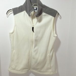 EUC.  WOMEN'S FLEECE ZIP UP VEST - SIZE SMALL